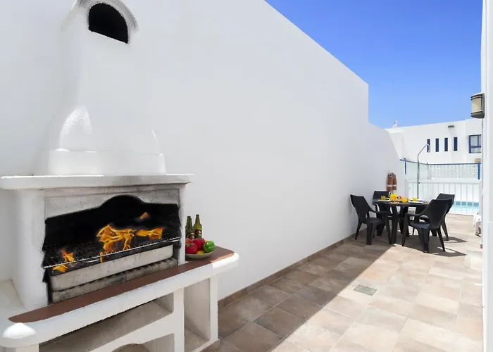 Villa Blanca By *